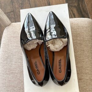 Carel Philippa patent leather sz 37